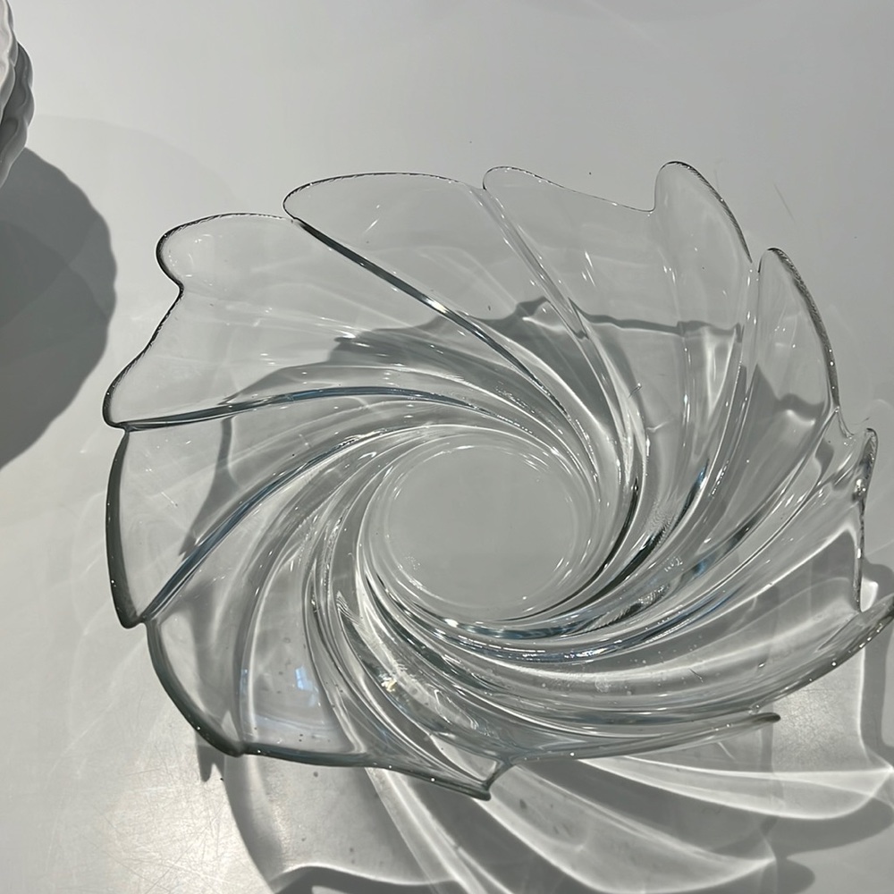 Glass bowl cute for kitchen display